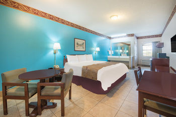 Texas Inn And Suites Citycenter At Utrgv Edinburg Extérieur photo